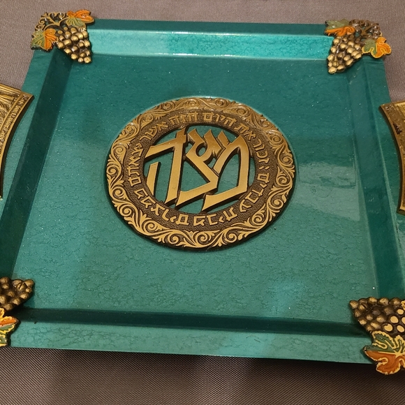 Vintage Oppenheim Israel Green Enamel Gold Brass Decorative Matzoh Tray - Picture 1 of 11